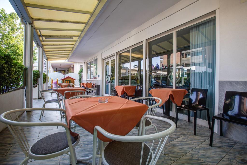 Hotel San Paolo ริมินี ภายนอก รูปภาพ