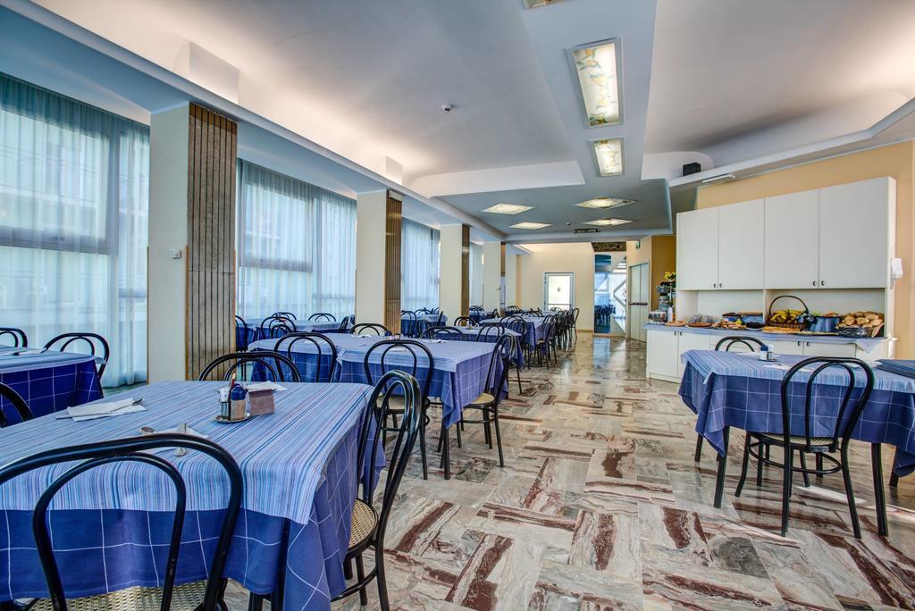 Hotel San Paolo ริมินี ภายนอก รูปภาพ