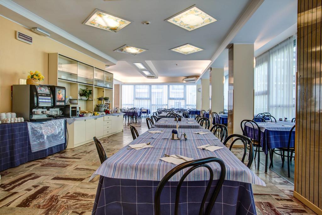 Hotel San Paolo ริมินี ภายนอก รูปภาพ