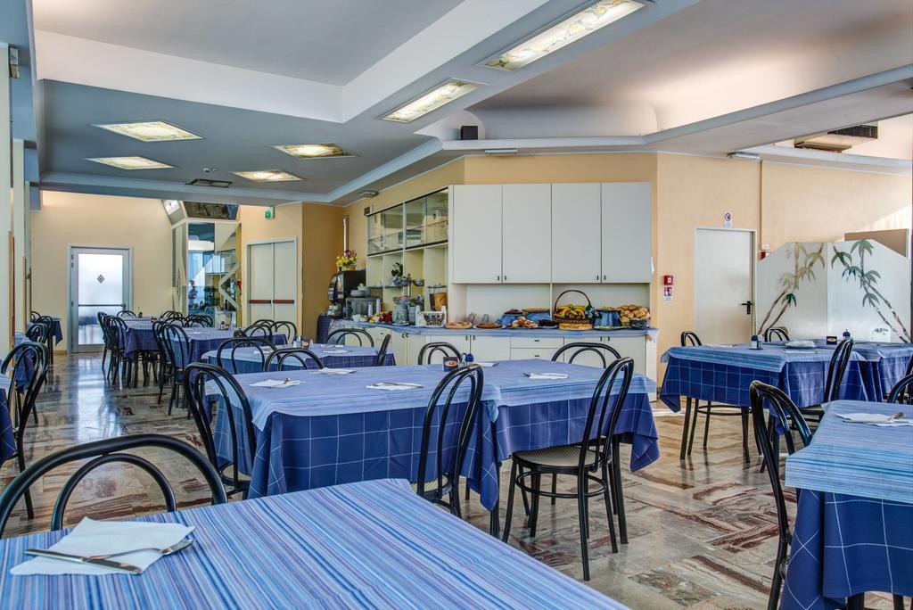 Hotel San Paolo ริมินี ภายนอก รูปภาพ