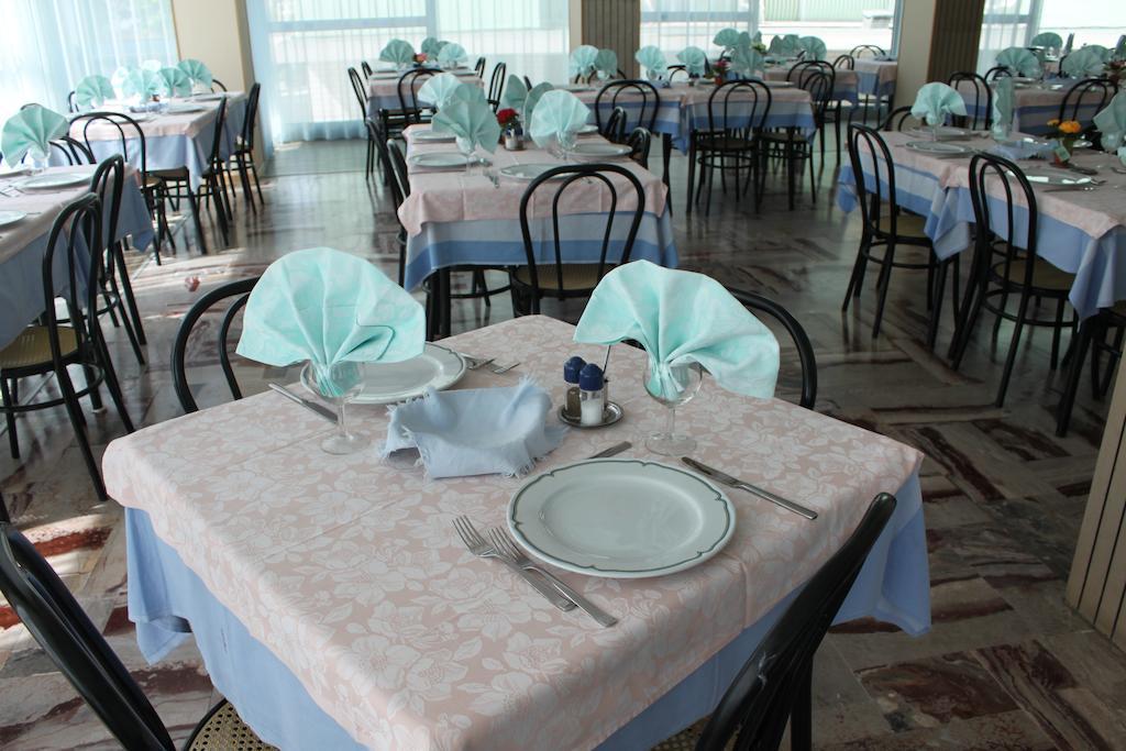 Hotel San Paolo ริมินี ภายนอก รูปภาพ
