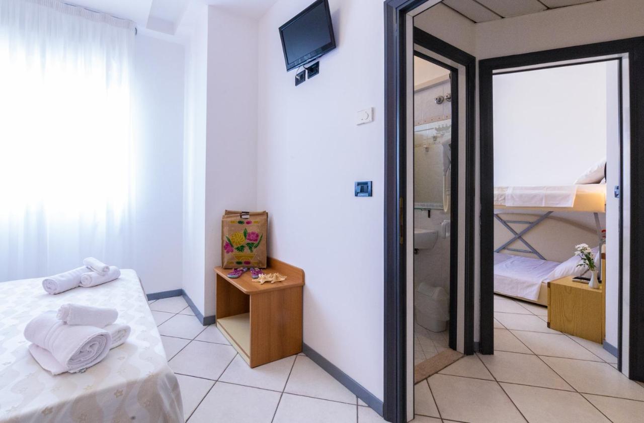 Hotel San Paolo ริมินี ภายนอก รูปภาพ